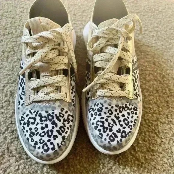 Woman’s Zerogrand Winner Sneakers by Cole Haan - Picture 2 of 4